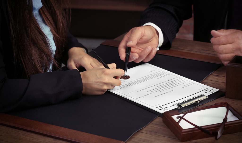 How to Choose a Lawyer for Making a Power of Attorney in Dubai